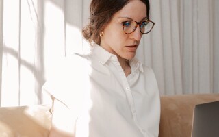  Why capable women feel overwhelmed and why trying harder fails
